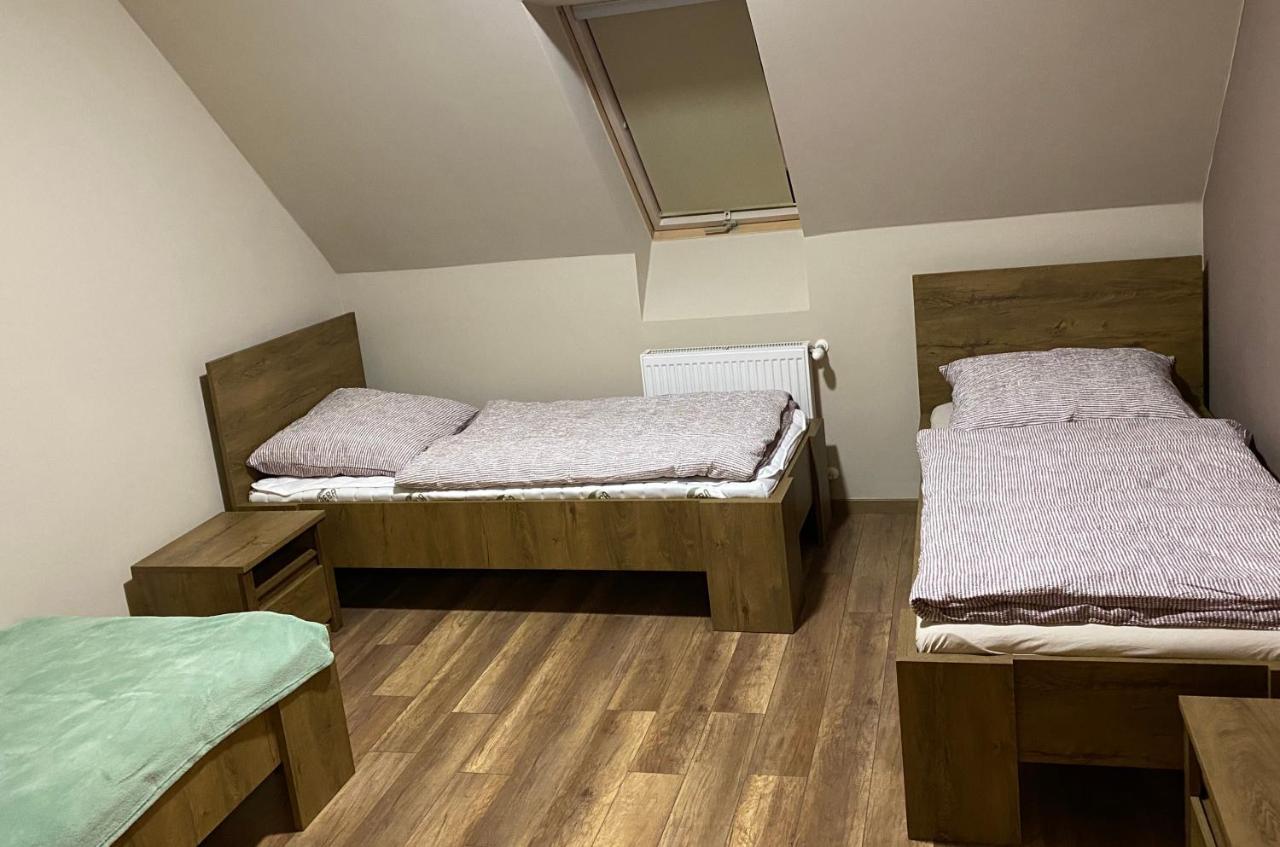 Barand Apartman Еґер Екстер'єр фото